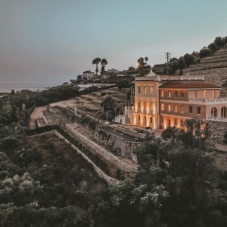 Residenza Villa Genua ボルディゲーラ エクステリア 写真