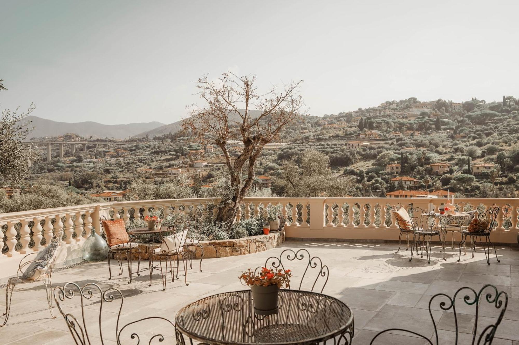 Residenza Villa Genua ボルディゲーラ エクステリア 写真
